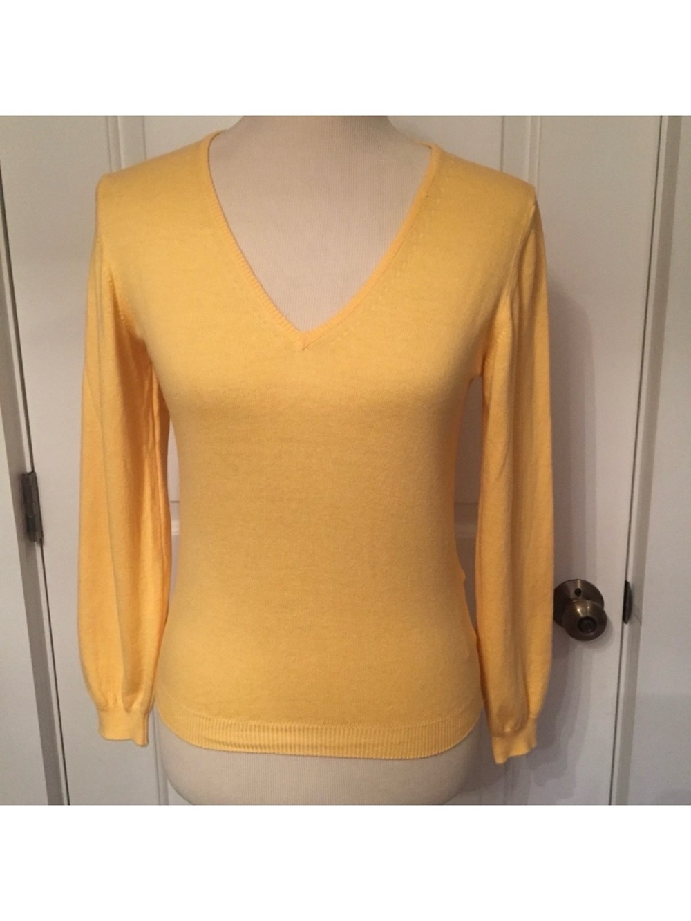 BARBOUR SWEATER V-NECK CANARY YELLOW COTTON size 8 S